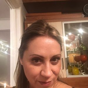 Meet your Posher, Irina